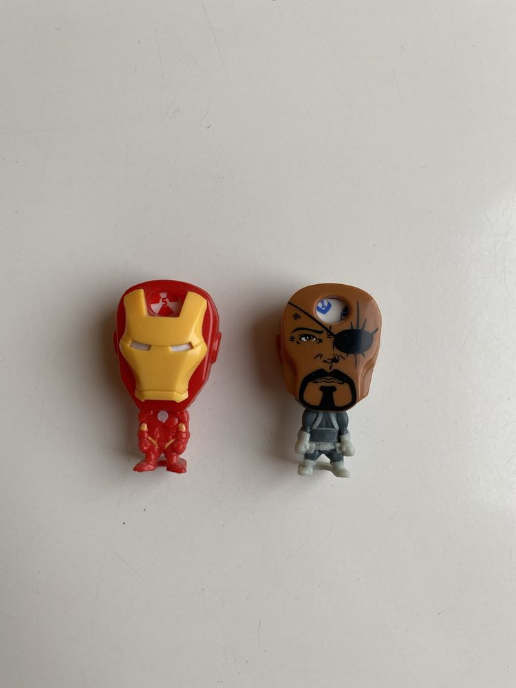 Колекція фігурок Kinder Surprise «Marvel Avengers Assemble»
