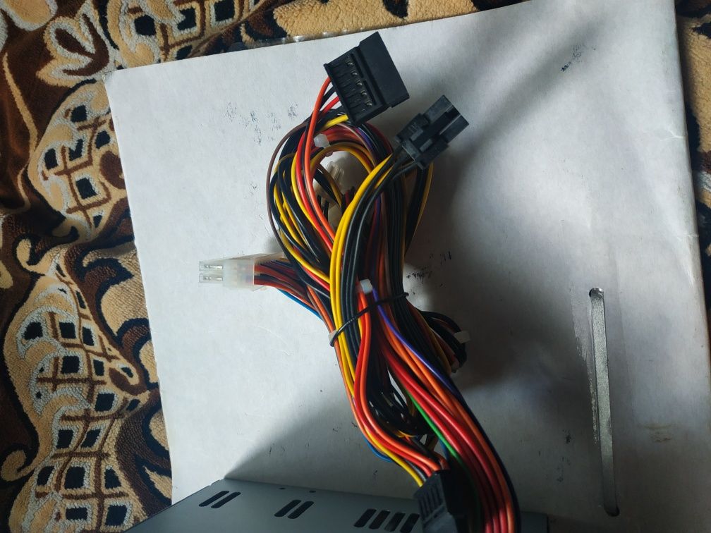 Блок питания Q-Dion QD-450W в идеальном состоянии.