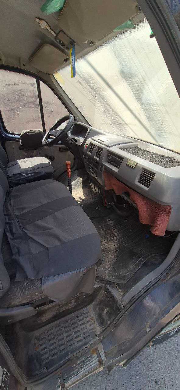 Газ 2752  соболь