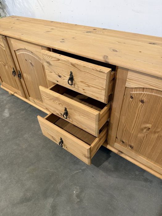 Piękna duża sosnowa komoda szuflady super stan dowóz wysyłka