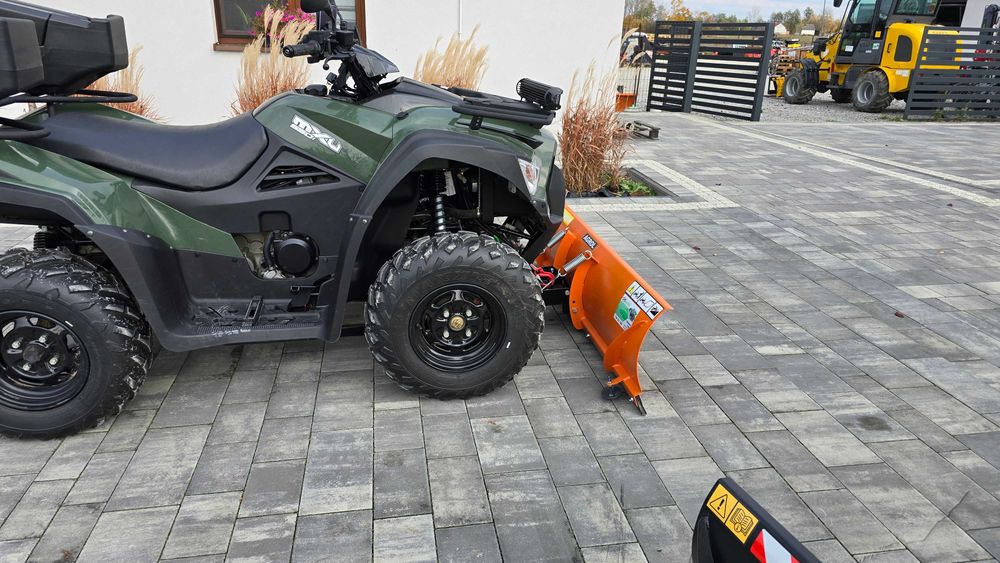 Nowoczesny Pług Śnieżny do Quada – Odśnieżaj Szybko i Skutecznie!