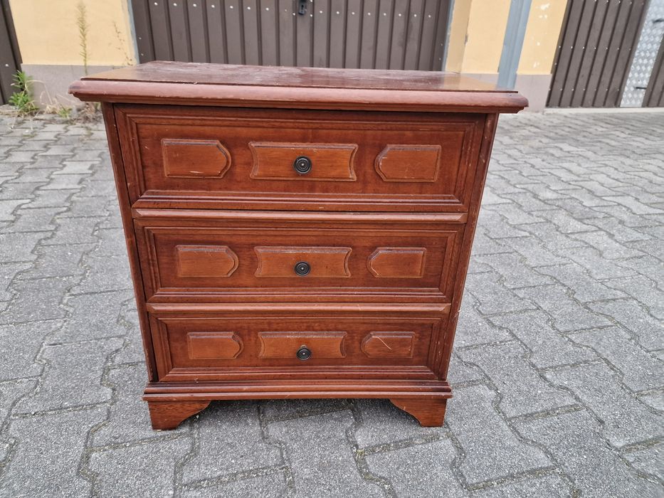 Komoda drewnianą, szafka nocna