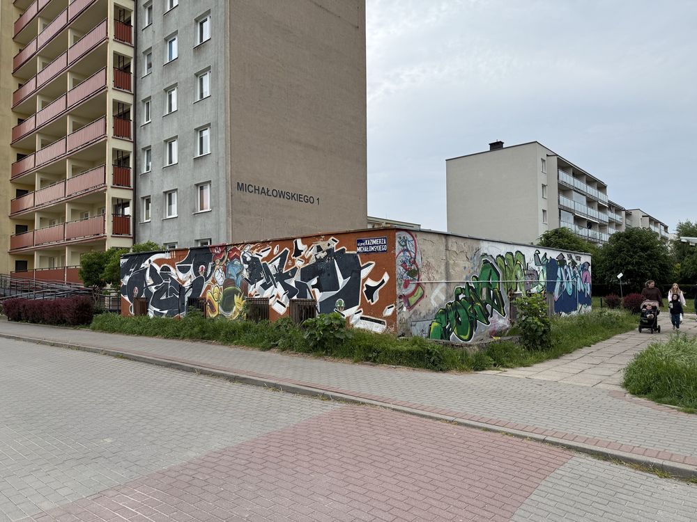 Lokal uslugowy 160m2 w centrum do wlasnej aranzacji