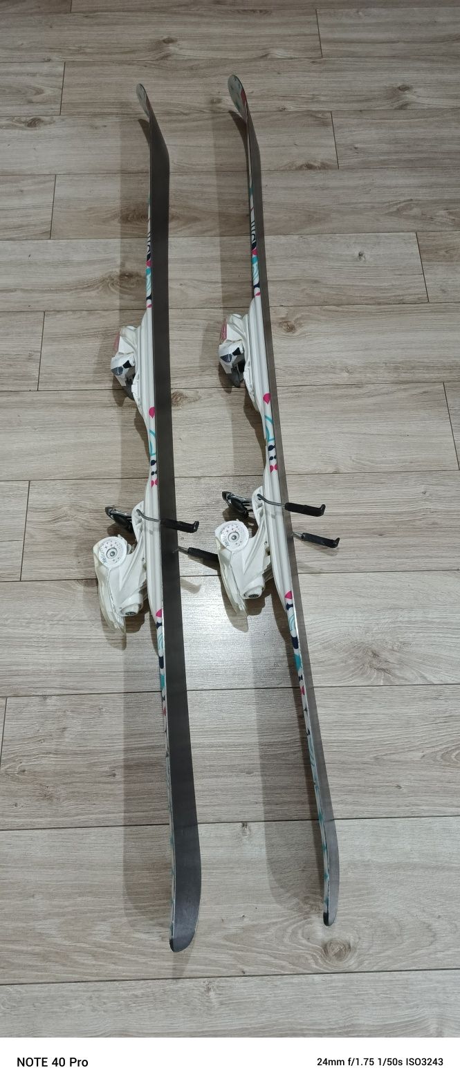 Narty Rossignol 140