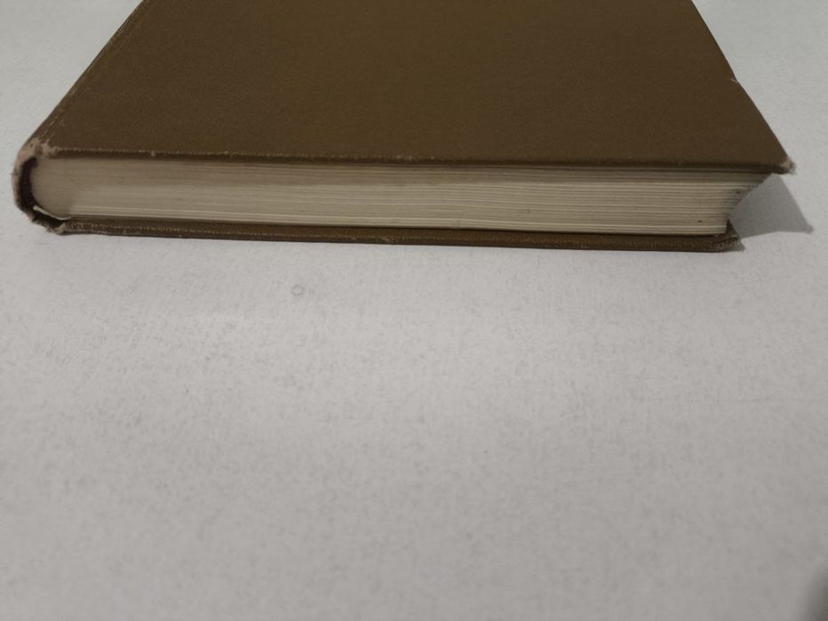 Минералогия и генезис камерных пегматитов Волыни