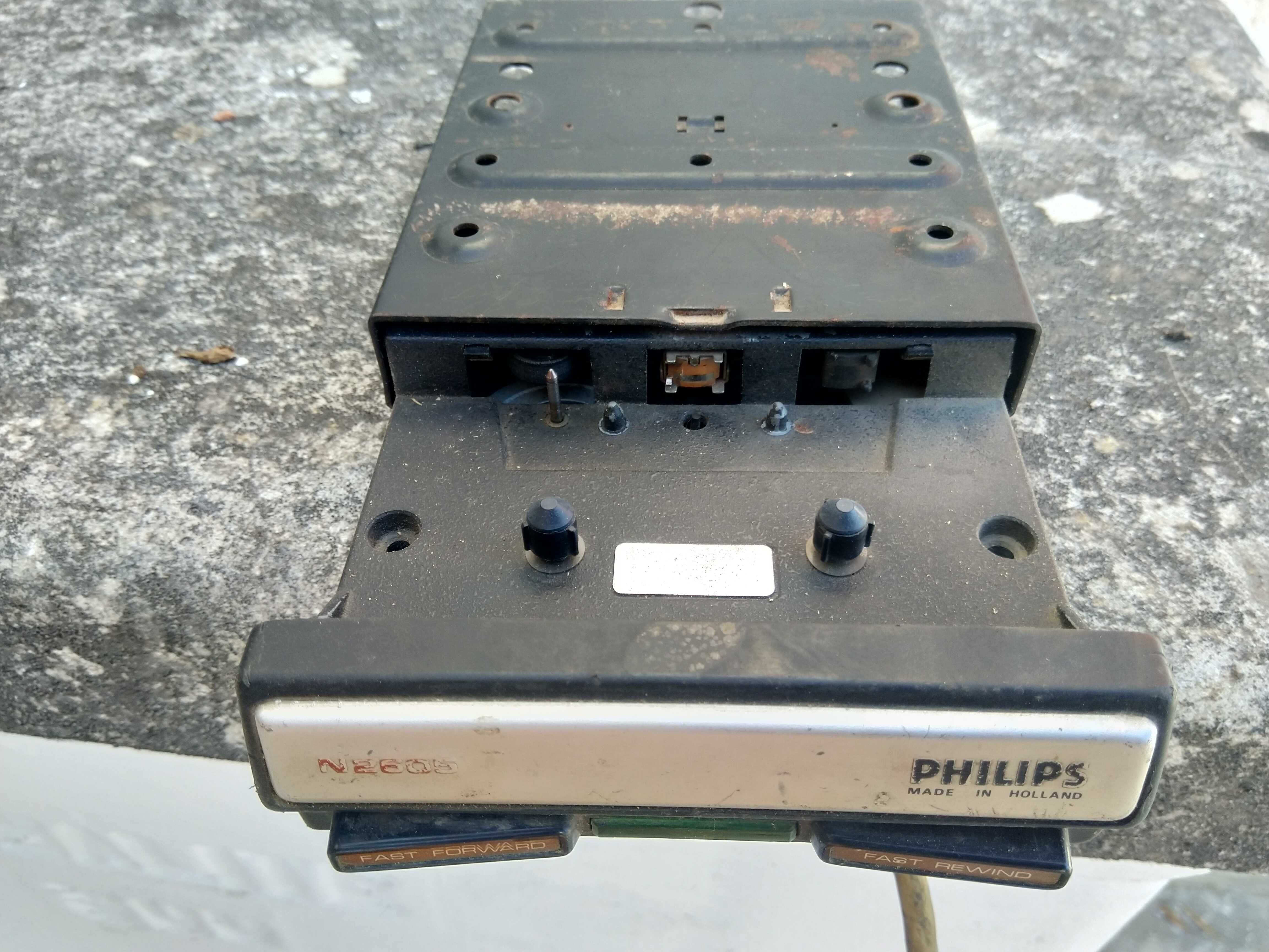 Leitor de cassetes Philips dos anos 70