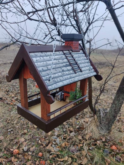 Годівнички для птахів