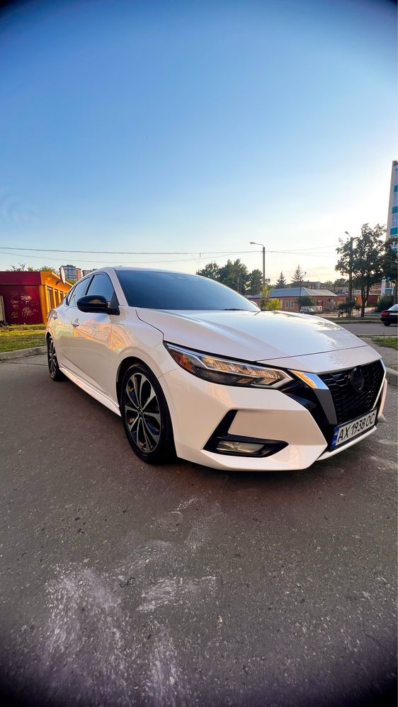 Nissan Sentra SR 2020