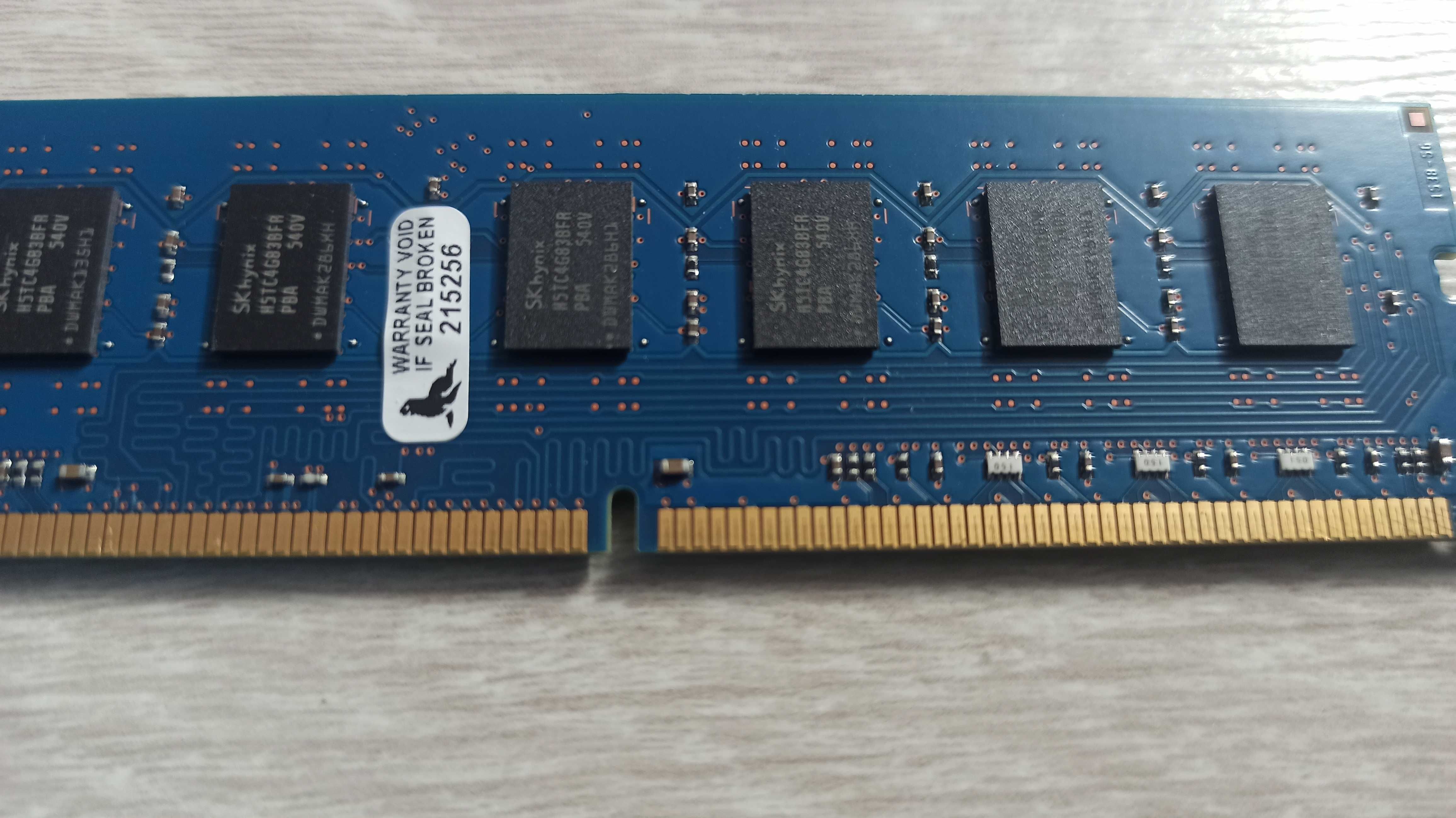 Pamięć RAM DDR3 Hynix 8 GB 2Rx8 PC3L-12800U, HMT41GU6BFR8A