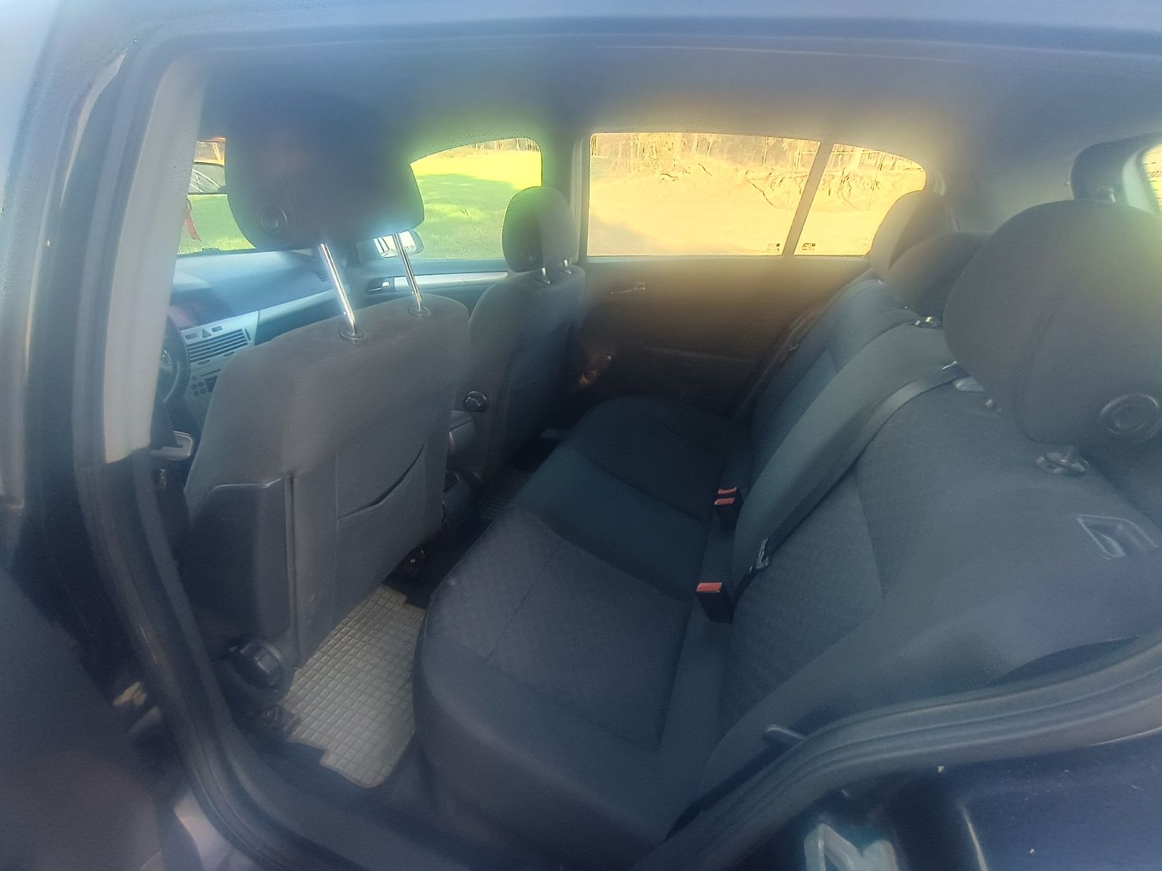 Sprzedam Opel Astra H 1.7