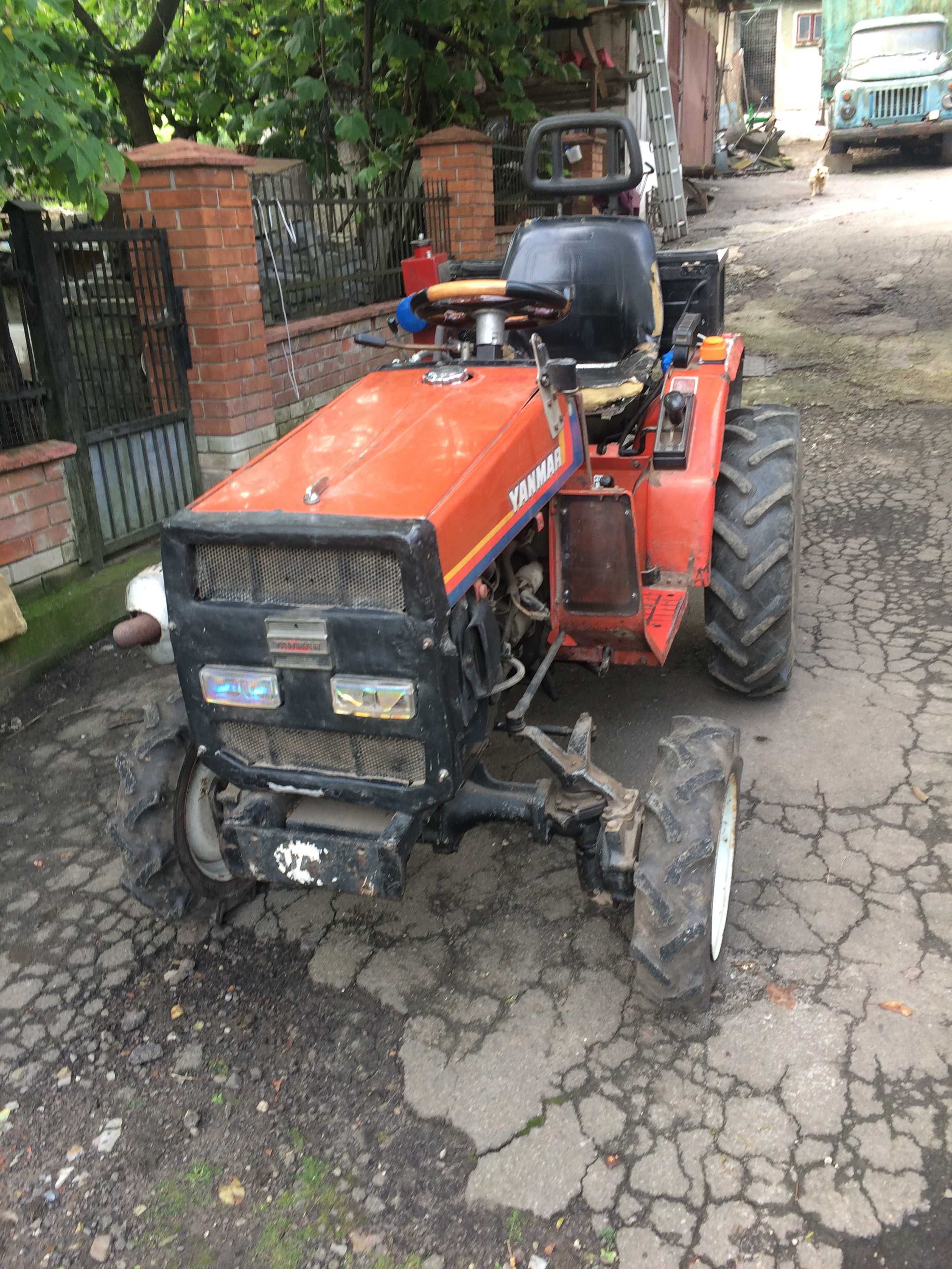 Продається міні-трактор Янмар F14