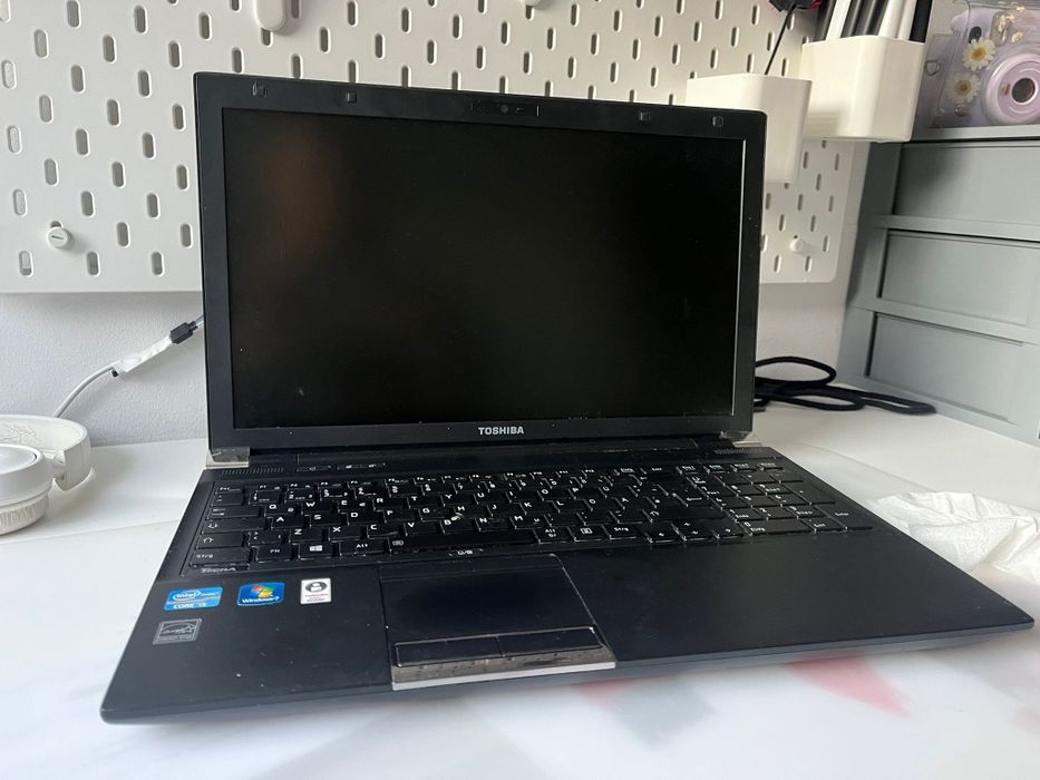 Laptop Toshiba Tecra R950