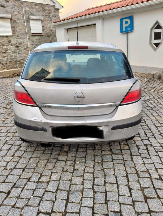 Vendo Opel astra 1.3cdi