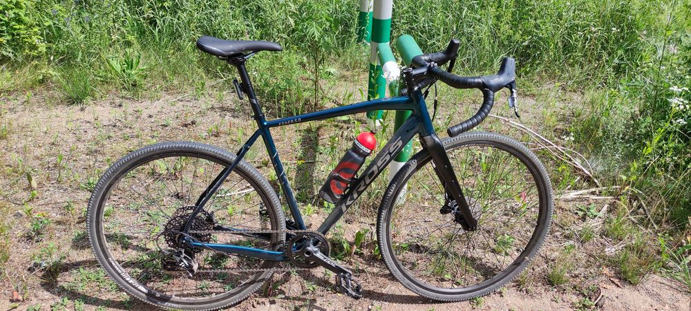 Rower Gravel Kross Esker 5.0 2023 turkusowy 350 km przebiegu