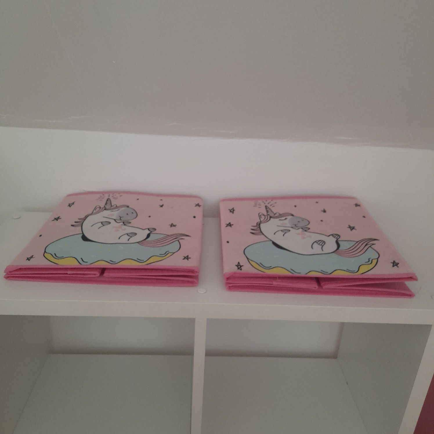 2x pojemniki z motywem unikorn, na zabawki