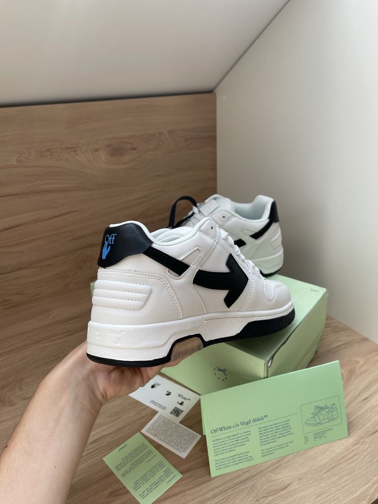 Кросівки Off-White / Out Of Office / оф вайт white/black