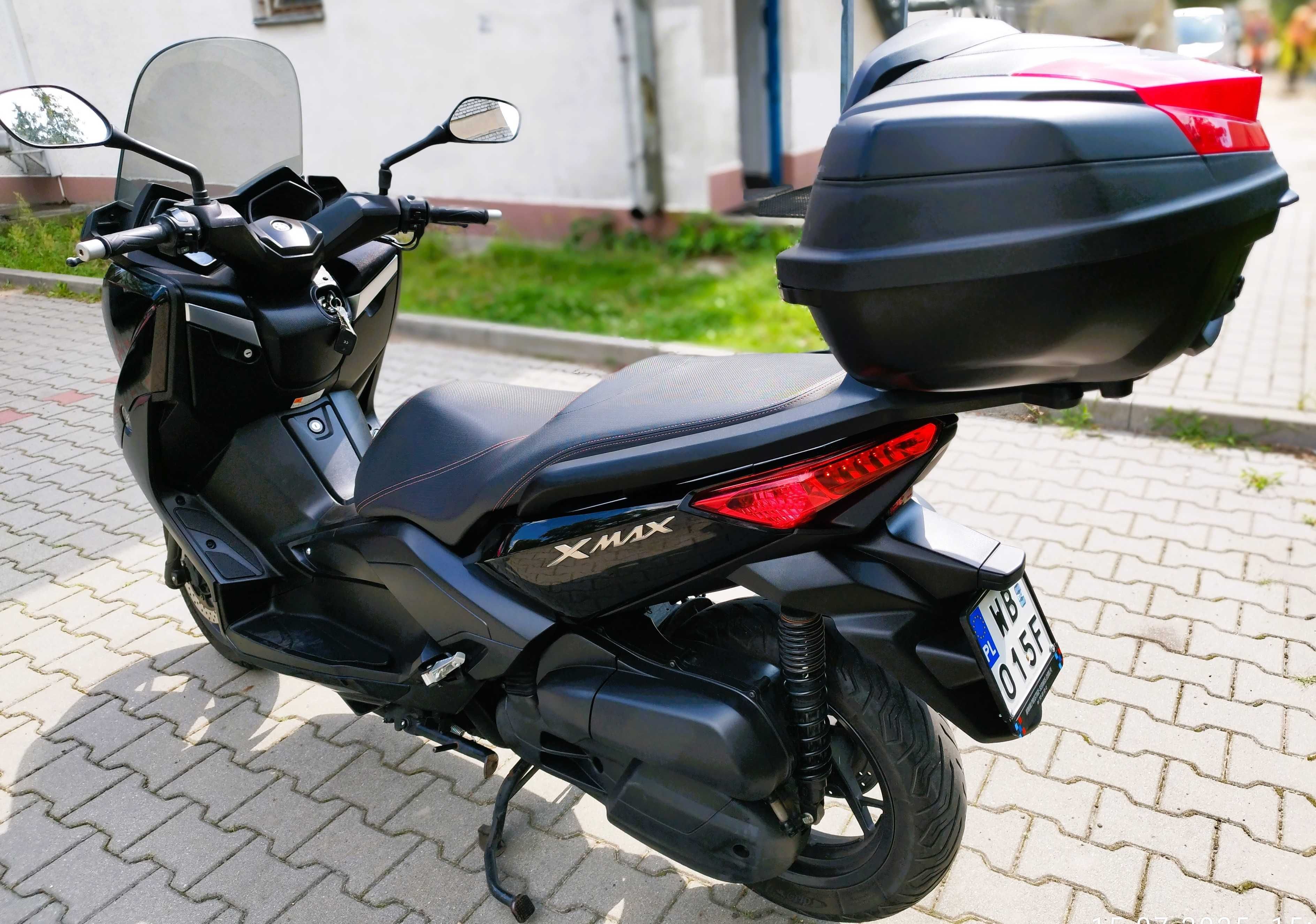 Skuter Yamaha XMAX 125-super stan