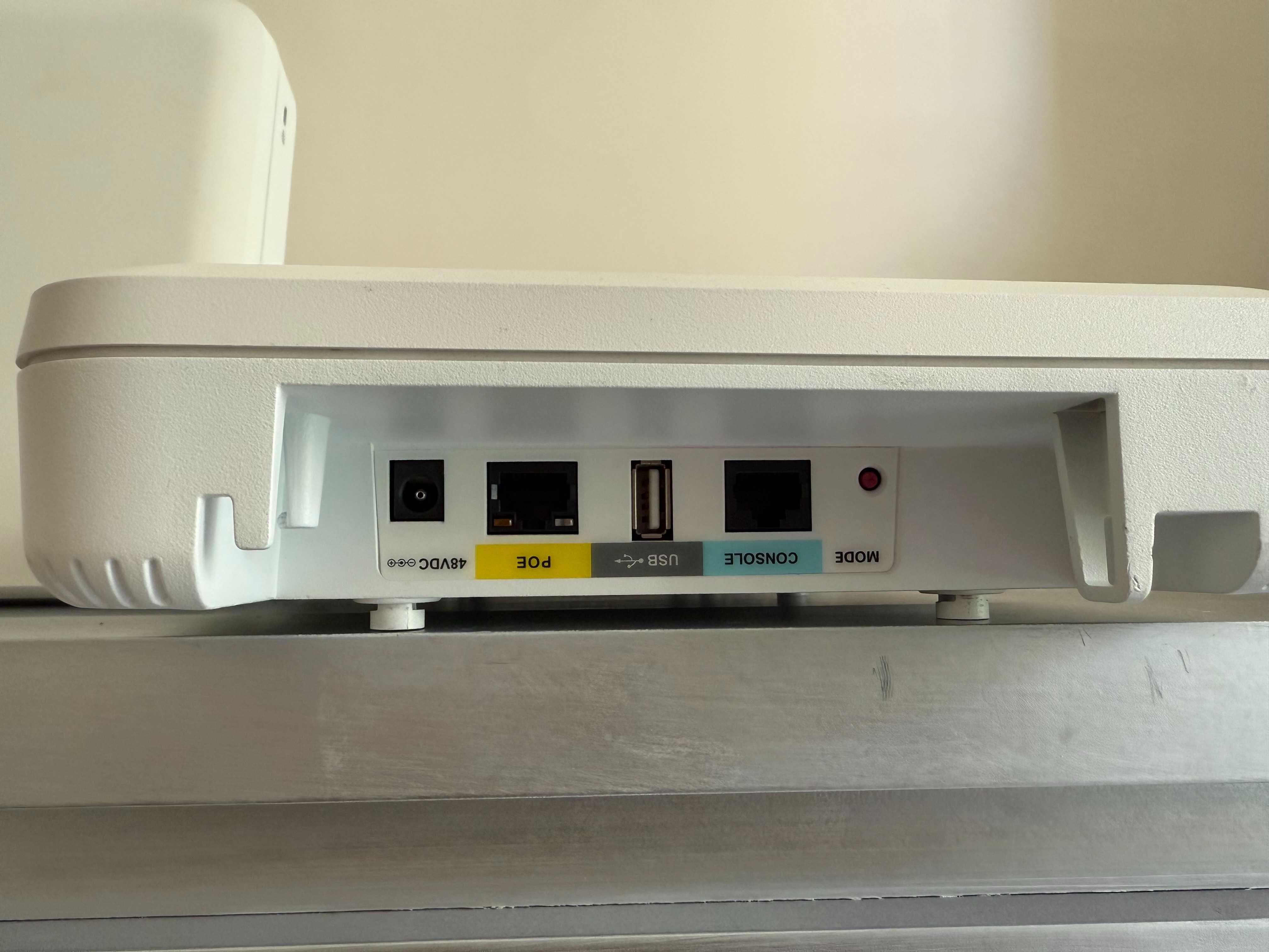 Wi-Fi точки доступа Cisco AIR-AP1832I-E-K9  Нал/безнал