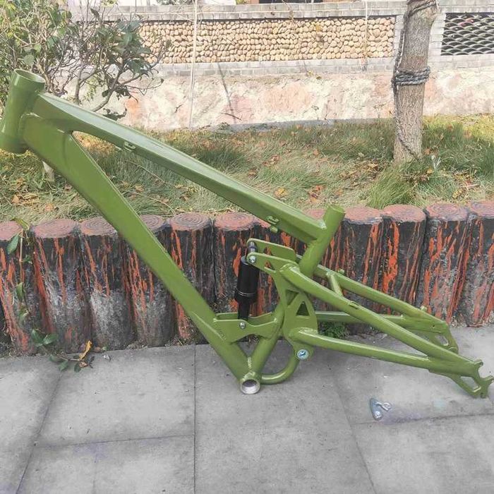 Рама для фетбайка Fat Bike двухподвес алюминий легкая и прочная 28х4.8