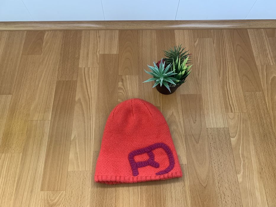 Жіноча шапка Ortovox Rock'N'Wool winter hat