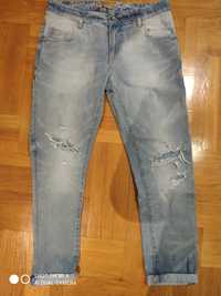 Spodnie  jeansowe  Zara