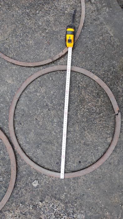 Кільця бортові колісні