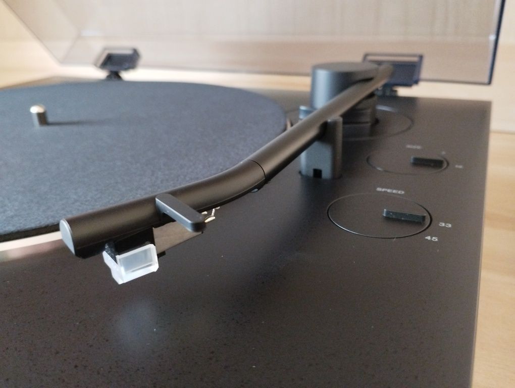Програвач вінілових платівок Sony PS-LX310BT + акустична система Sony