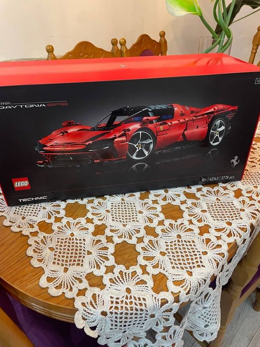 LEGO 42143 Technic Ferrari Daytona SP3