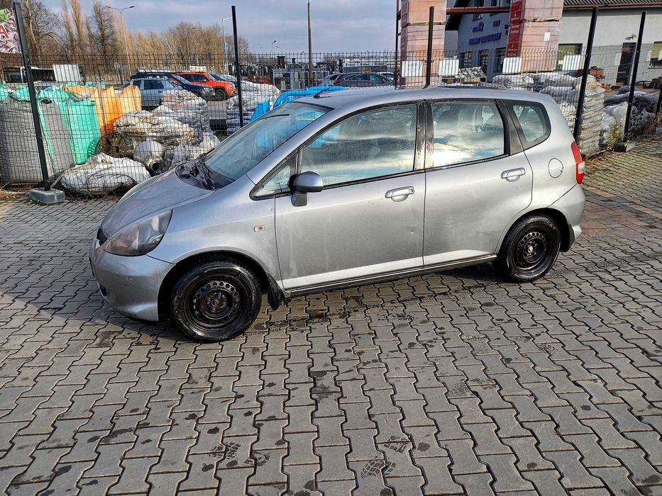 Honda Jazz Opłaty na rok
