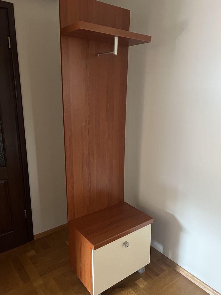 Szafka do przedpokoju