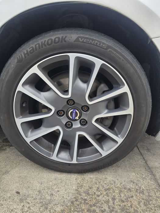Volvo V40 D4 R-design 190cv