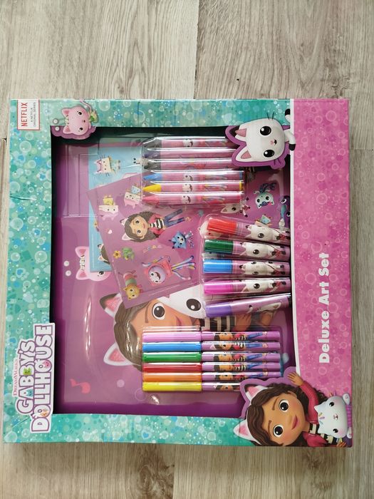 Zestaw Dla Małej ARTYSTKI KREDKI Flamastry Pisaki Komplet KOCI DOMEK E