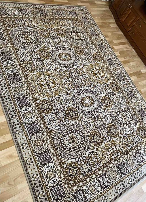 Ковёр  на пол или  на стену.