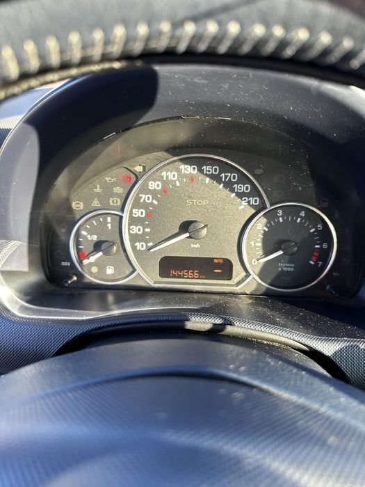 ПРОДАМ Peugeot 1007