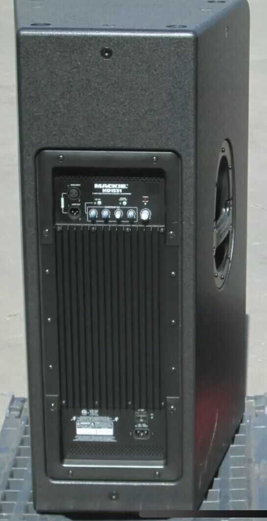 TOP  MACKIE ACTIVO 1.600W - 3 Way High Definition