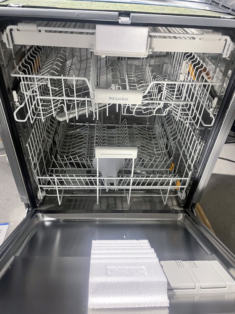 Встраиваемая посудомоечная машина Miele G 4930 SCi
