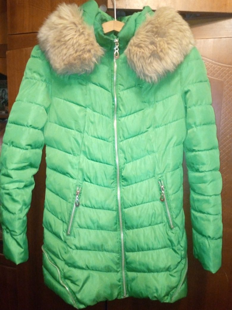 Обменяю или продам тёплую зимнюю куртку