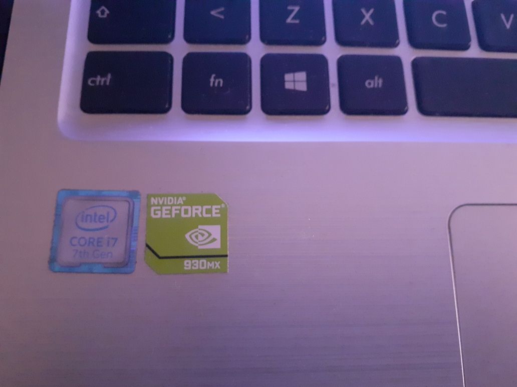 Asus inter core i7 16GB RAM