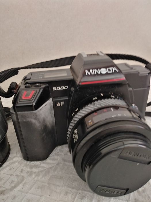 Câmera Minolta com lentes
