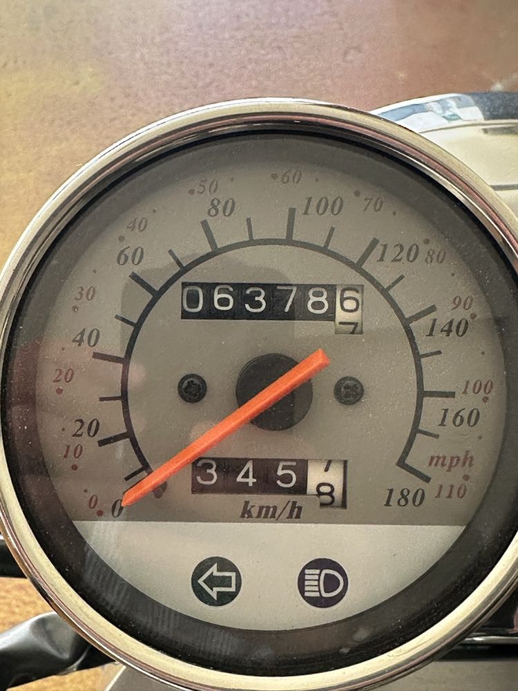 Vendo Daelim Daystar 125cc poucos km. Perfeito estado