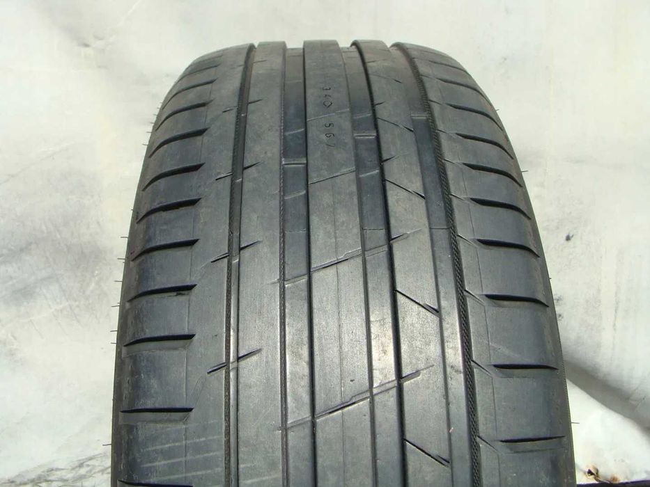 255/60R18 255/60/18 Nokian Hakka BLACK 2 SUV 2019r