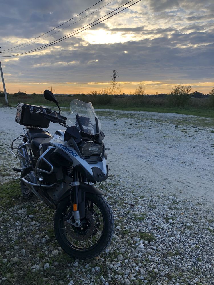 Bmw r1200gs adventure