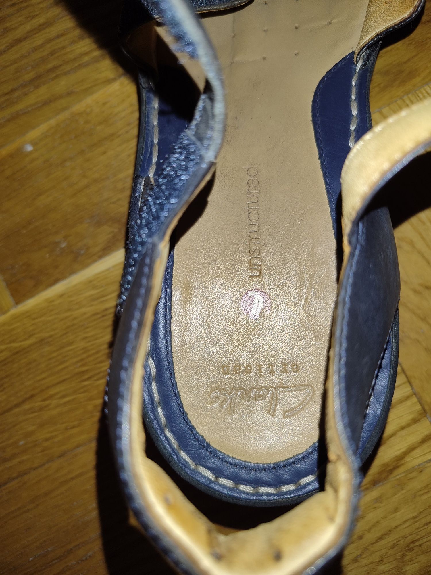 Женские кожаные сандалии - босоножки clarks unstructured р.41