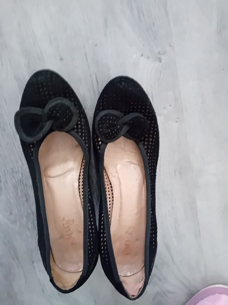 Buty damskie z siateczką Embis