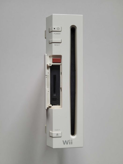 Konsola Nintendo Wii RVL-001 (obsługuje również gry z GameCube)