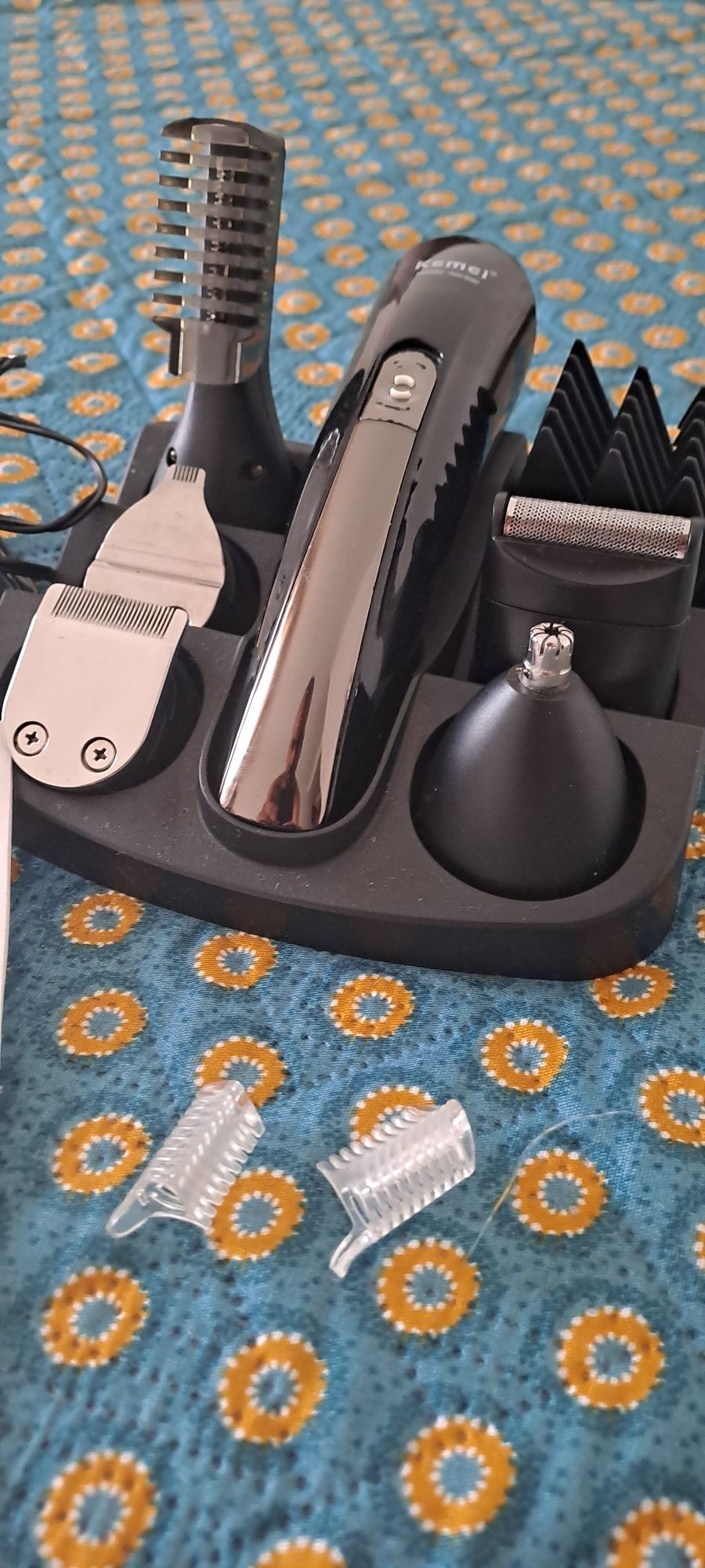 Maquina cortar cabelo e barba
