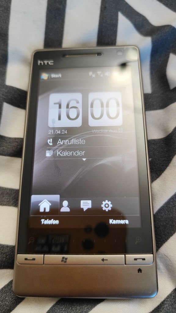 Продам HTC Diamond 2