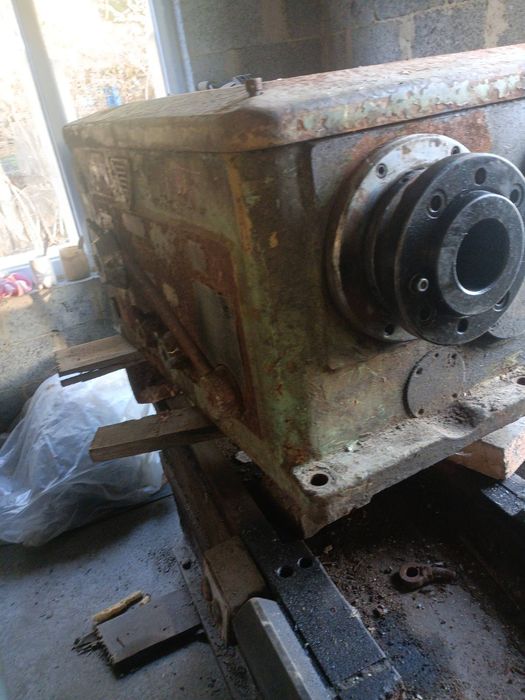 Станок токарний 1м63