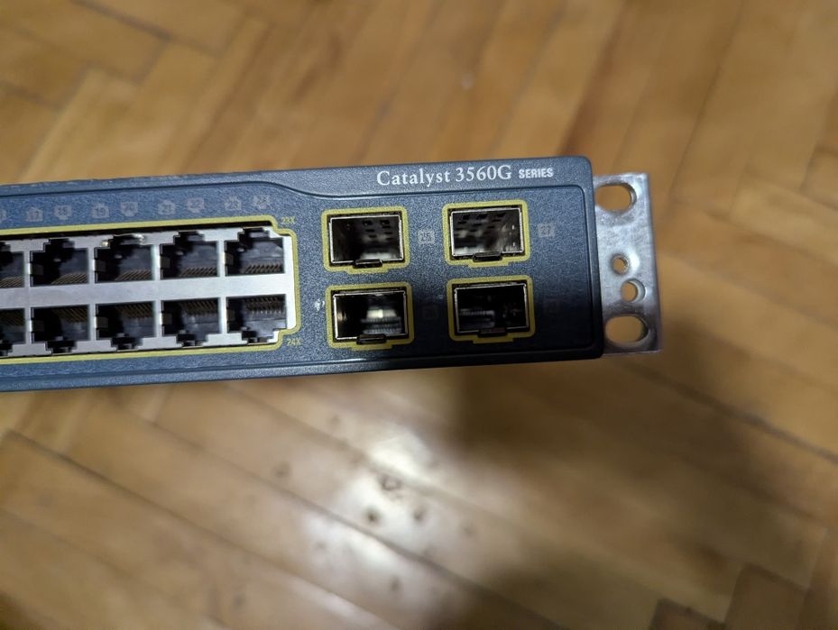 керований комутатор Cisco Catalyst 3560G-24TS-E