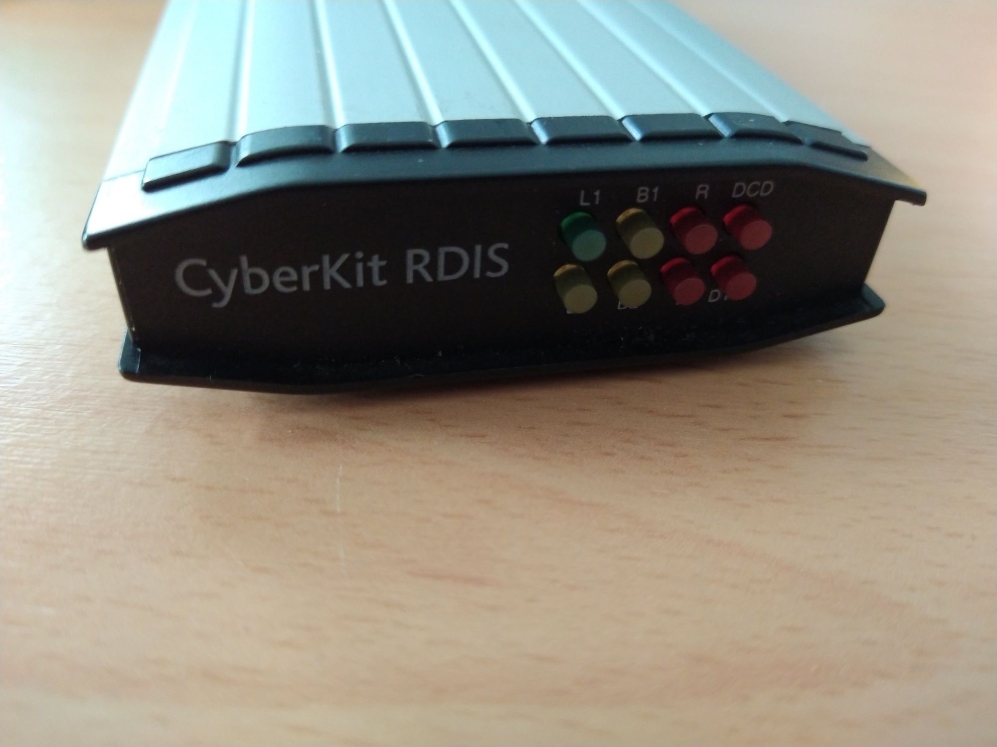 CYBERKIT RDIS para internet